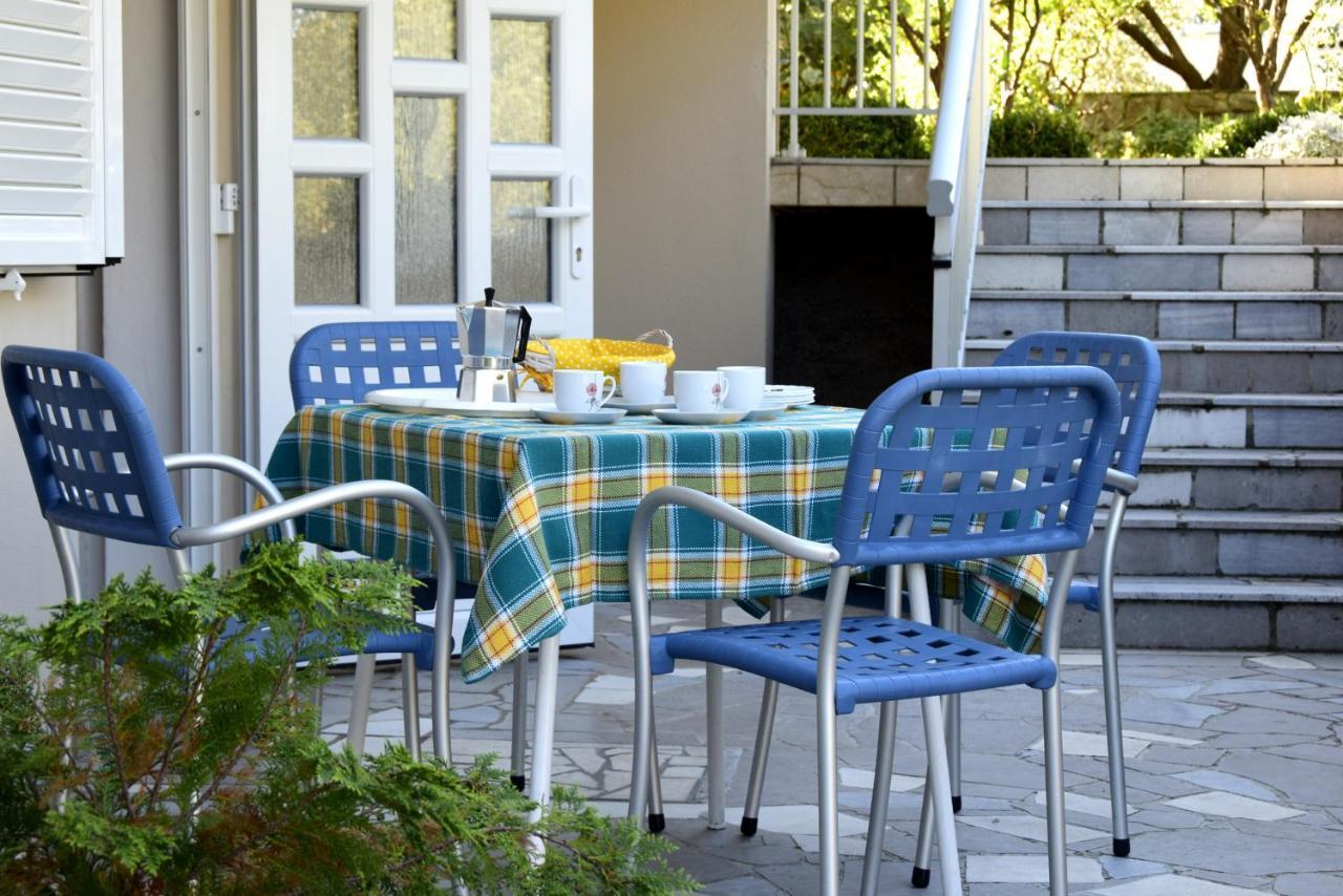 Miramar Gardenn Apartmment Banjol エクステリア 写真