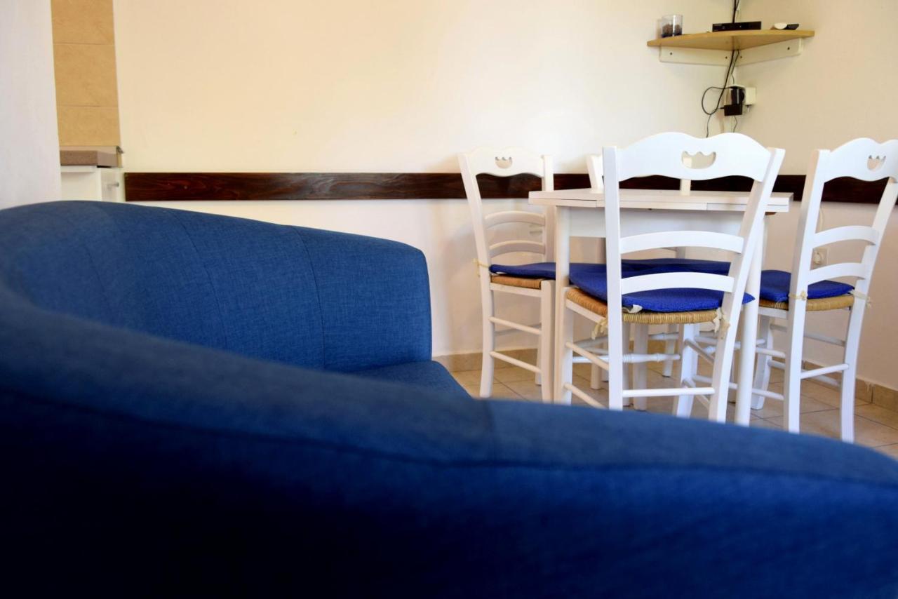 Miramar Gardenn Apartmment Banjol エクステリア 写真