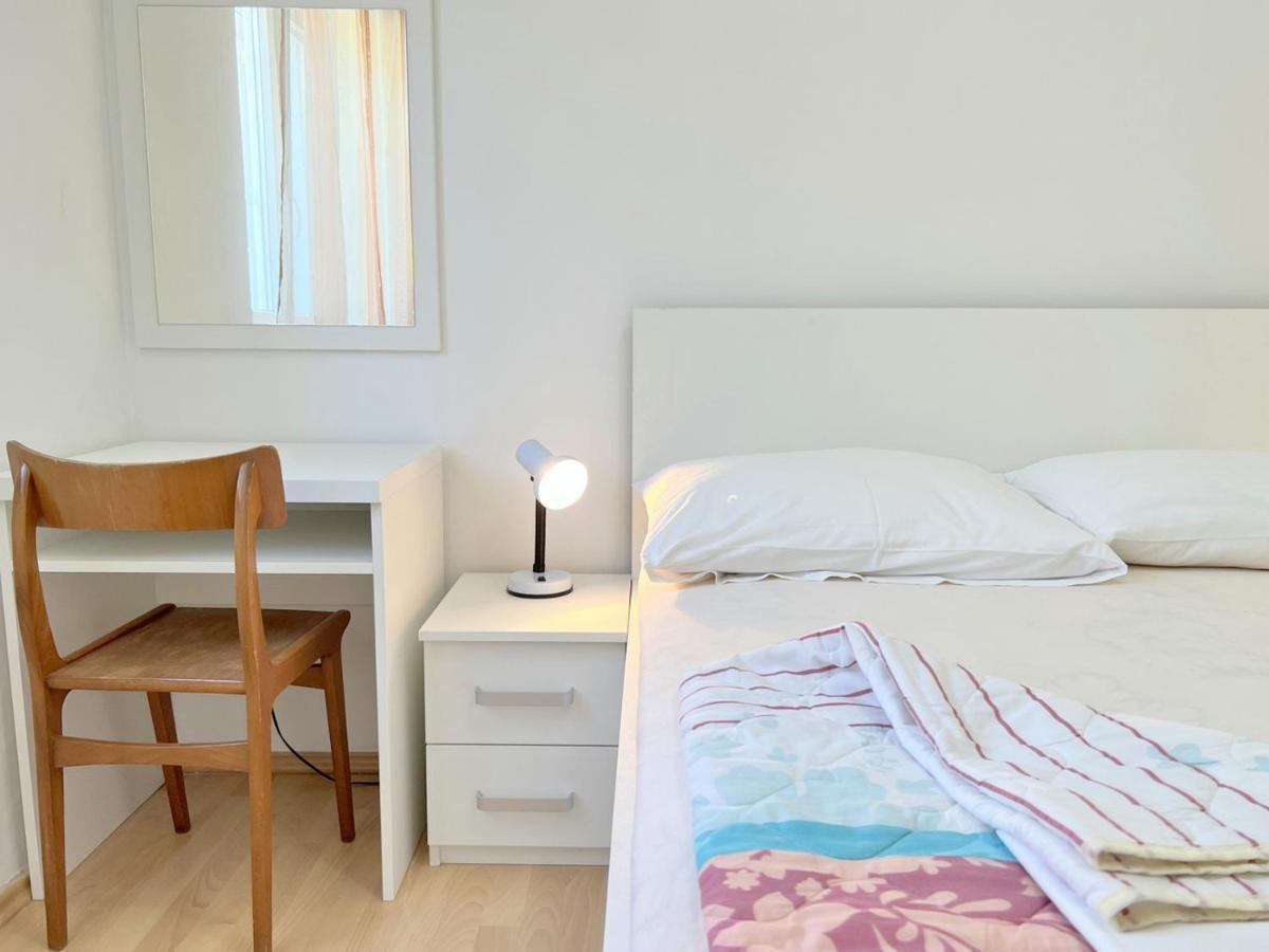 Miramar Gardenn Apartmment Banjol エクステリア 写真